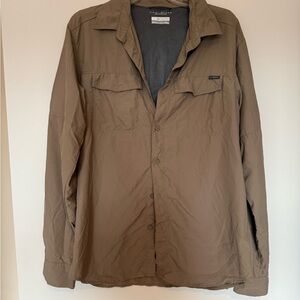 Columbia Men's Light Brown/Tan Lightweight Shirt